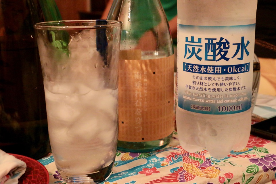 萩乃露 特別純米 十水仕込 雨垂れ石を穿つ 生｜日本酒テイスティングノート